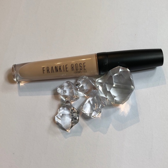 frankie rose concealer